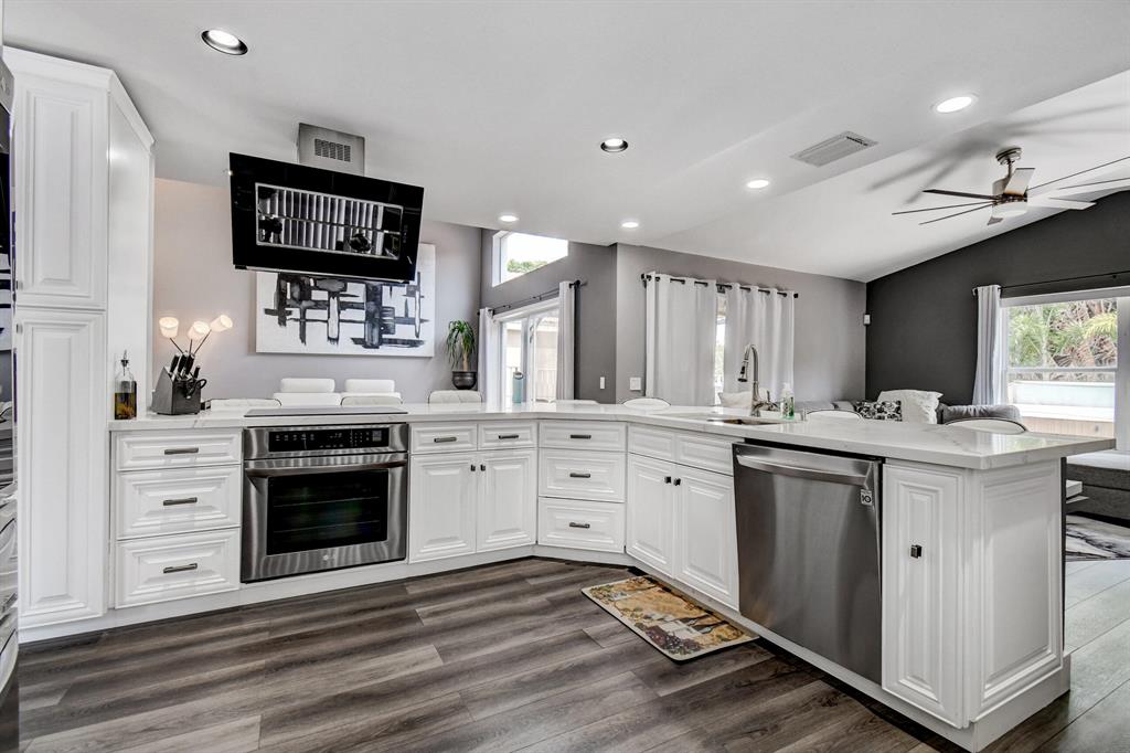 3527 Stratton Lane