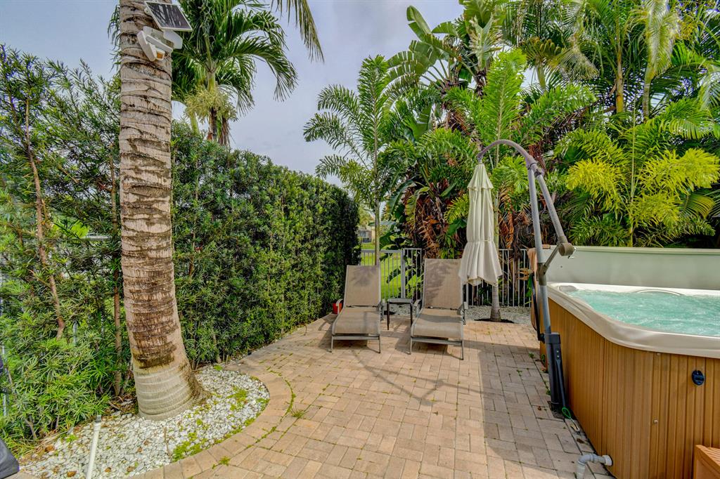 3527 Stratton Lane
