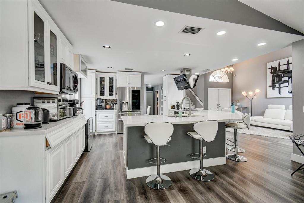 3527 Stratton Lane