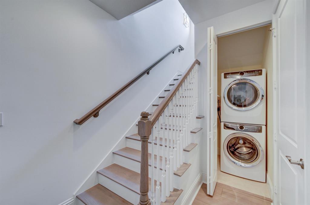 226 N Latitude Circle Unit: 311e