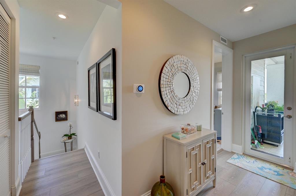 226 N Latitude Circle Unit: 311e