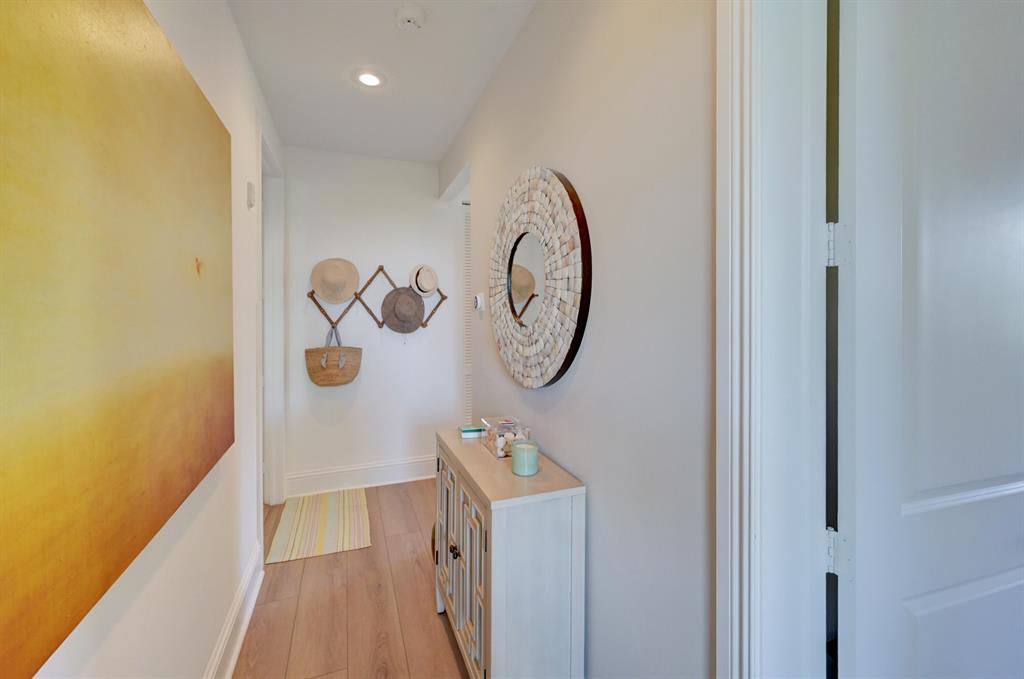 226 N Latitude Circle Unit: 311e
