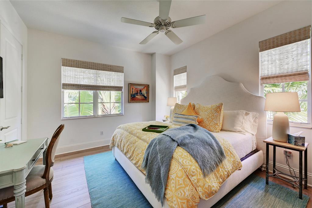 226 N Latitude Circle Unit: 311e