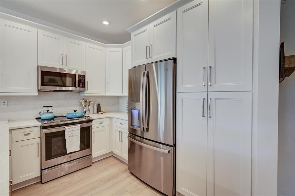 226 N Latitude Circle Unit: 311e