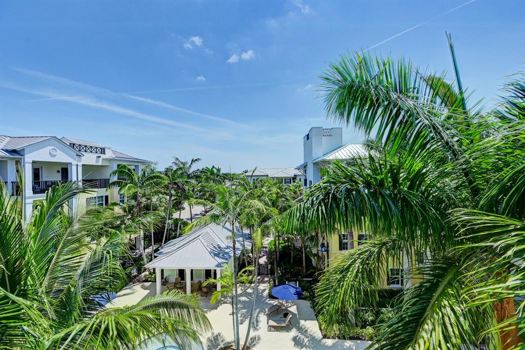 226 N Latitude Circle Unit: 311e