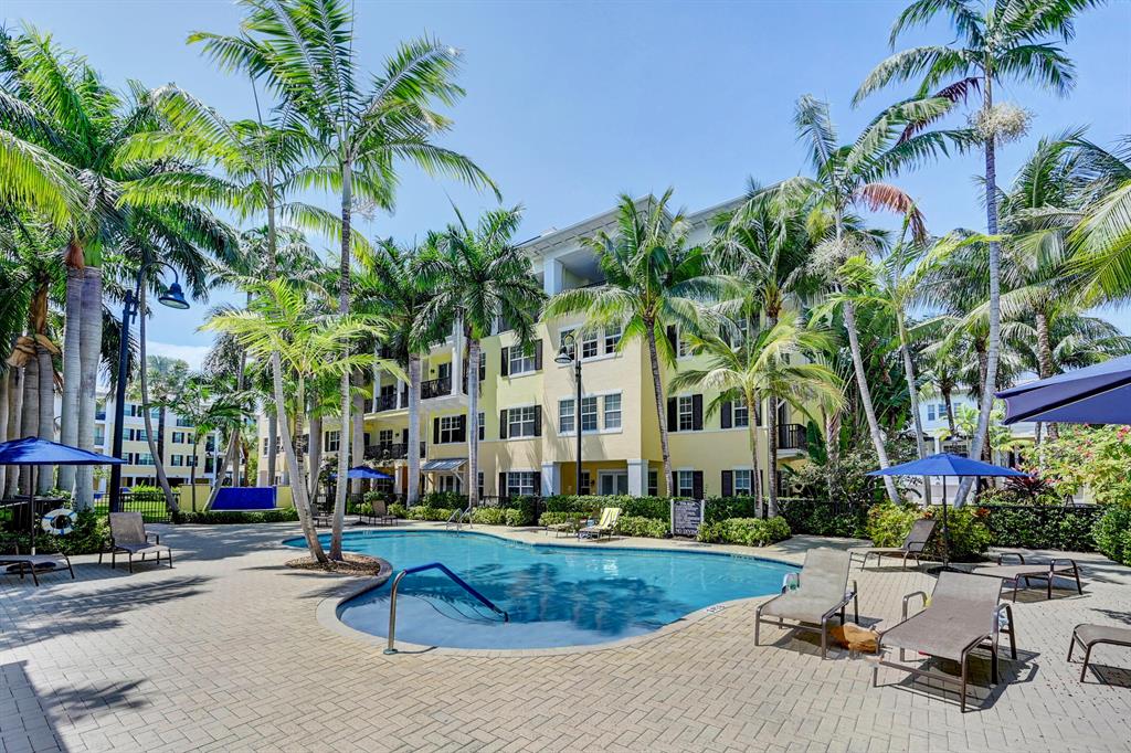 226 N Latitude Circle Unit: 311e