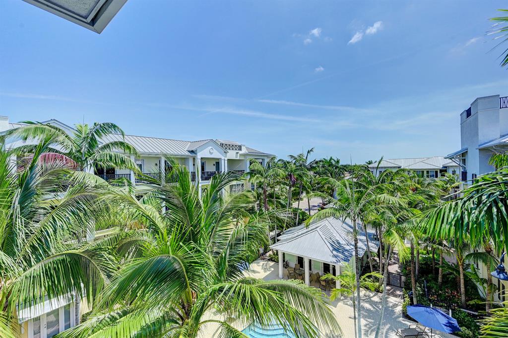 226 N Latitude Circle Unit: 311e