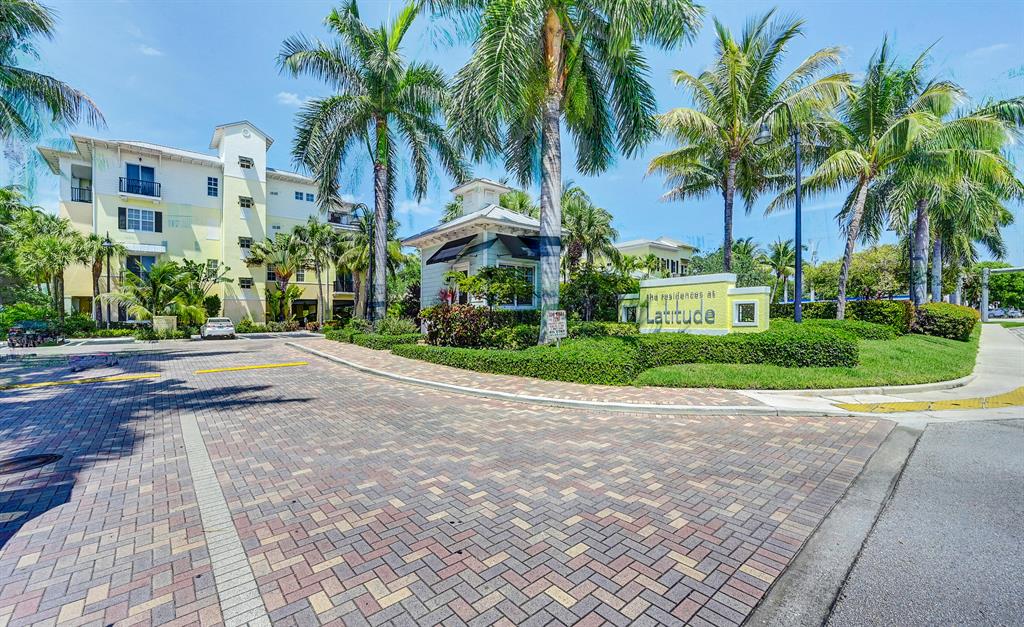 226 N Latitude Circle Unit: 311e