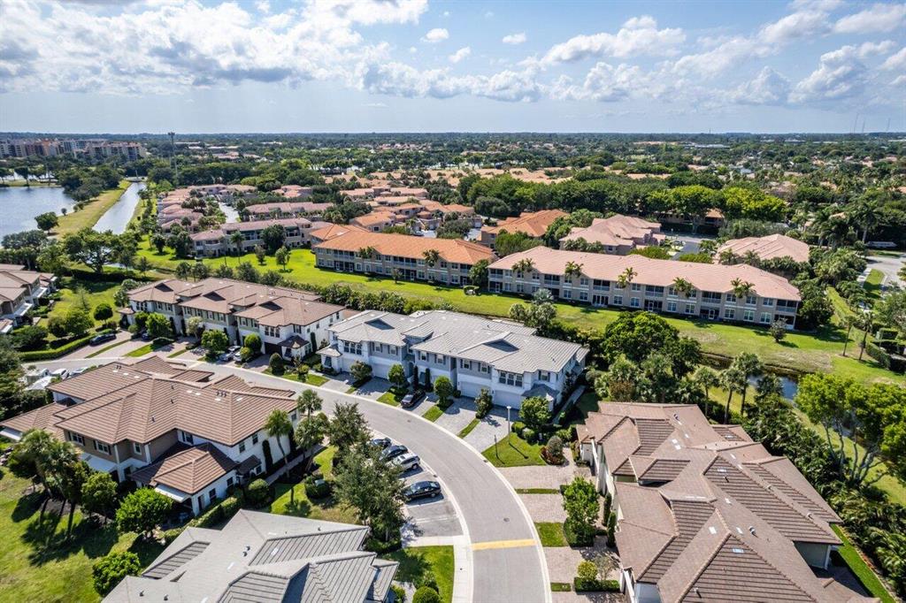 22954 Clear Echo Drive Unit: 31