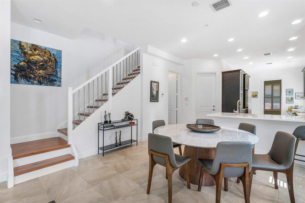 22954 Clear Echo Drive Unit: 31