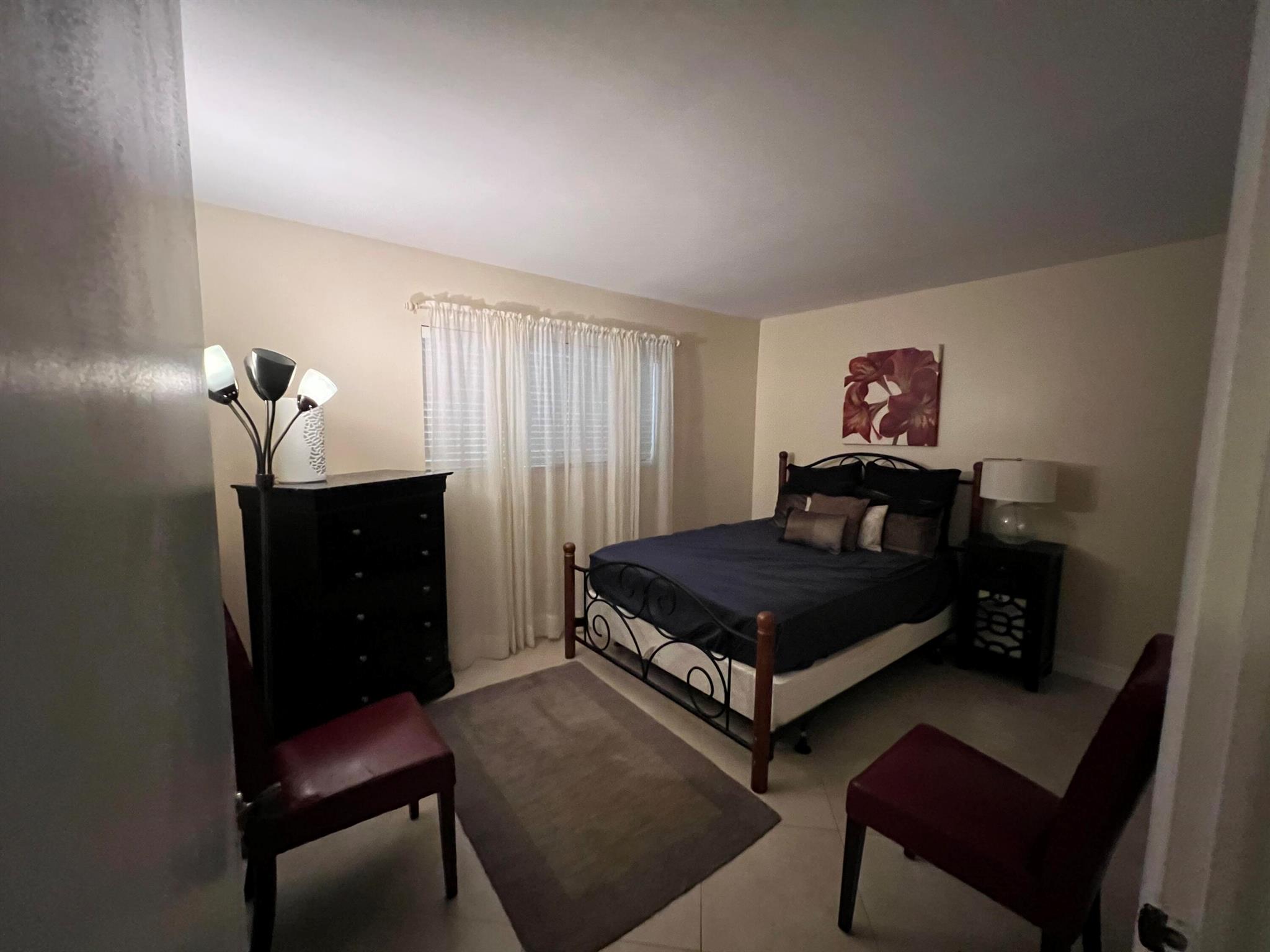 5220 Las Verdes Circle 110