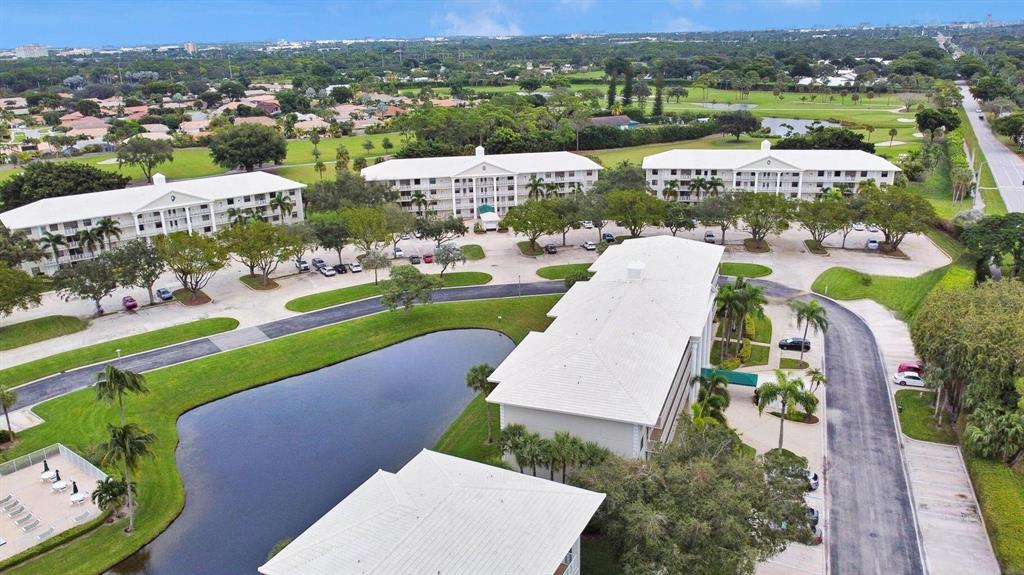 6073 Balboa Circle Unit: 305