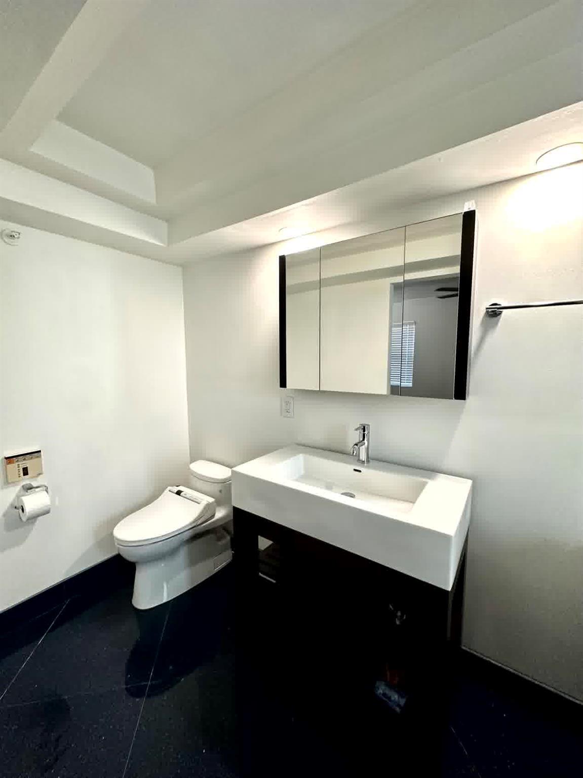 9235 SW 8th Street Unit: 108