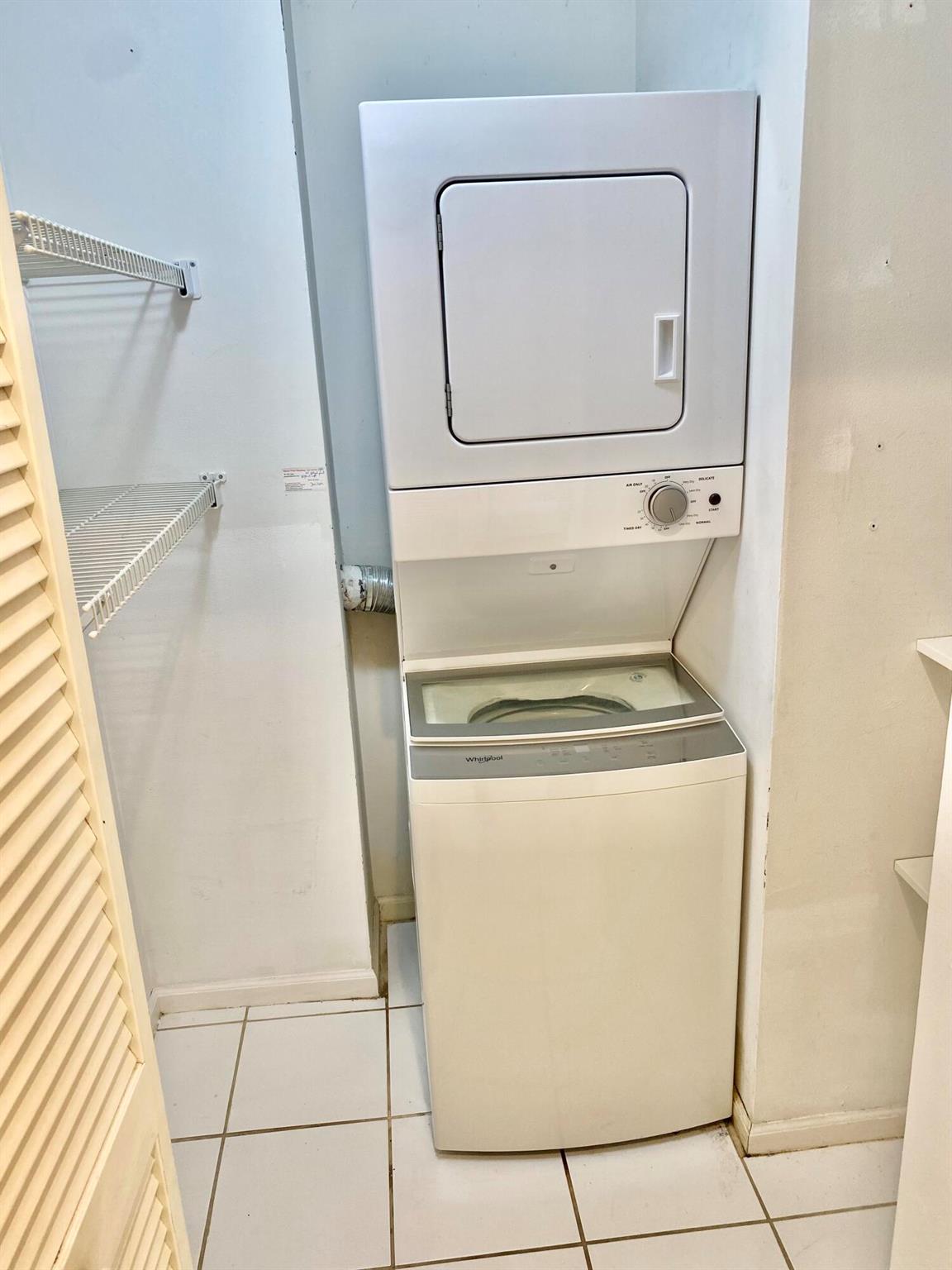 460 NW 67th Street NW Unit: L207