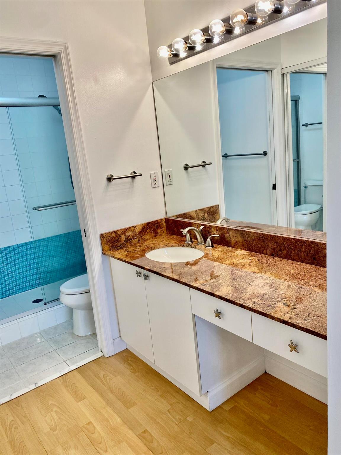 460 NW 67th Street NW Unit: L207