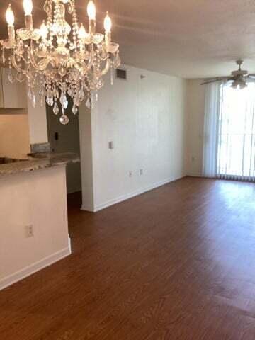 114 Villa Circle Unit: 114