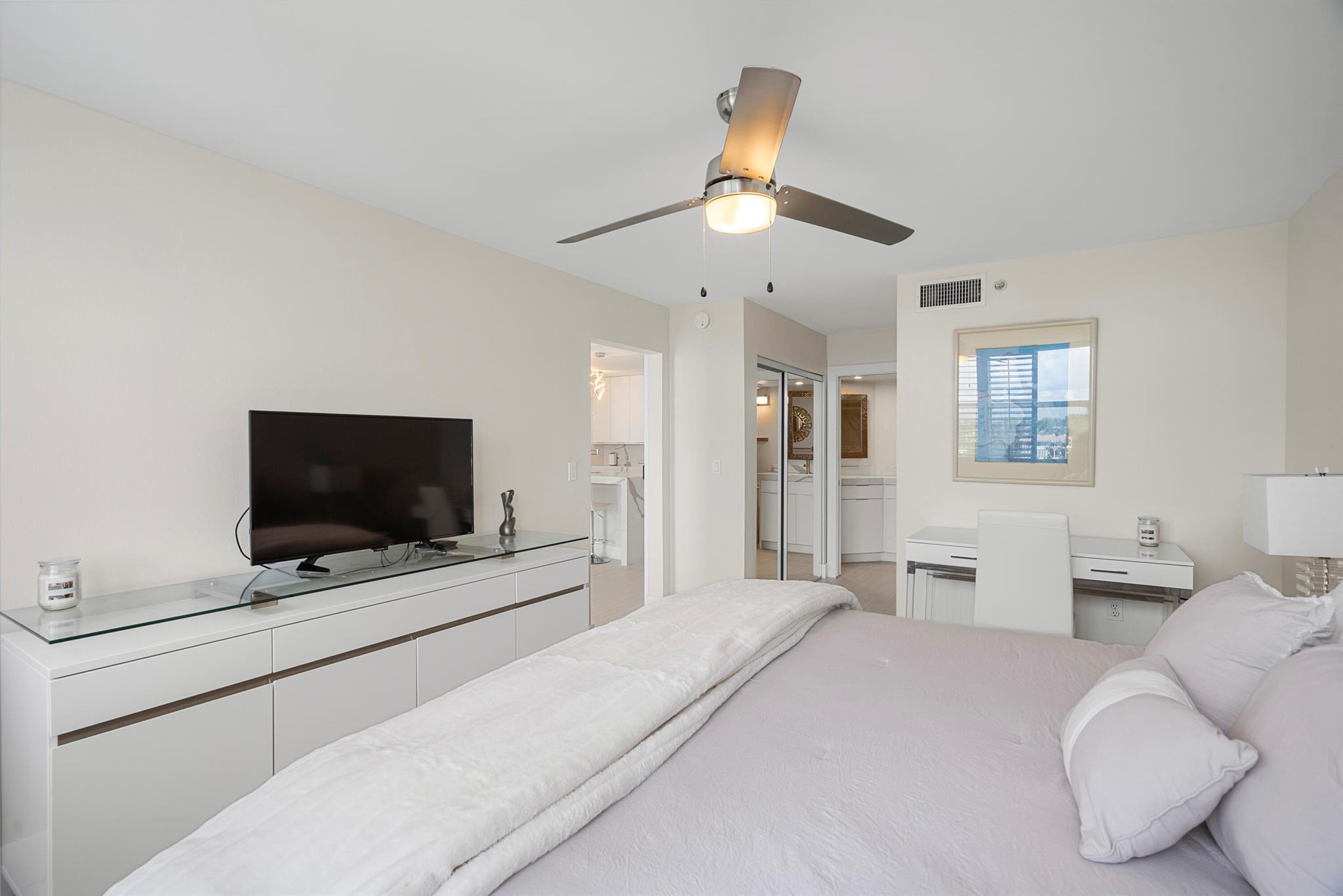 3606 S Ocean Boulevard Unit: 607