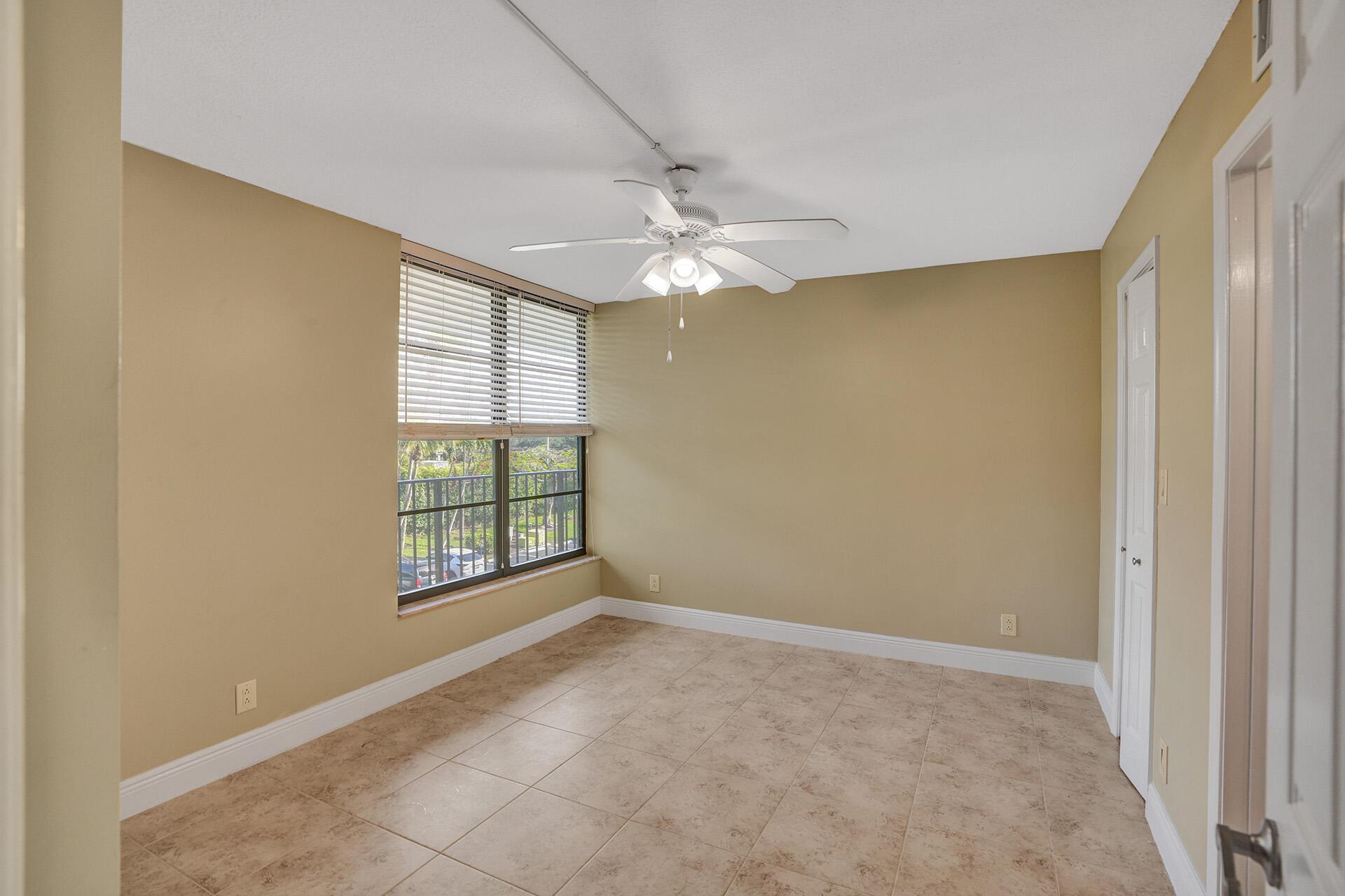 4 Royal Palm Way Unit: 308