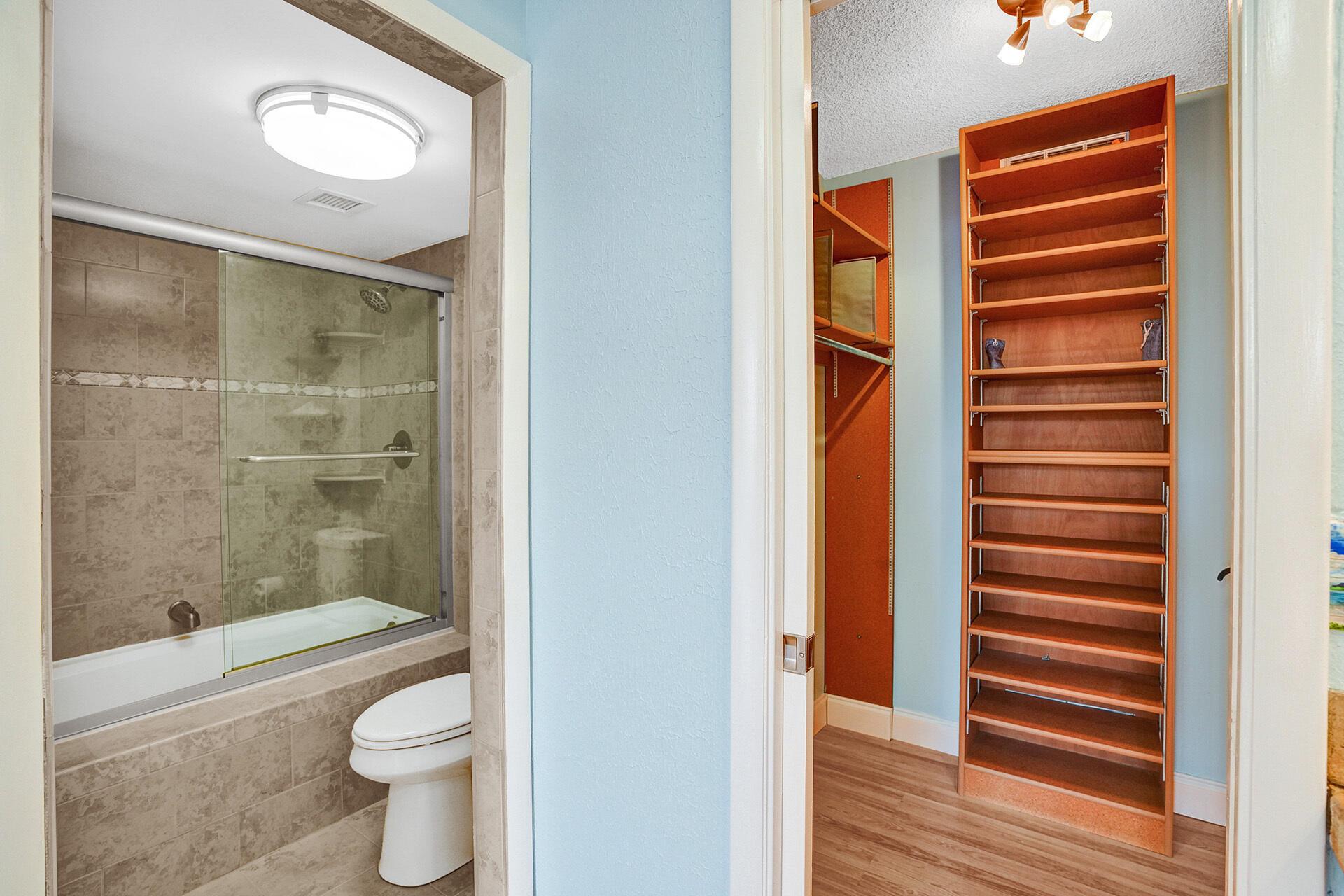 4 Royal Palm Way Unit: 308