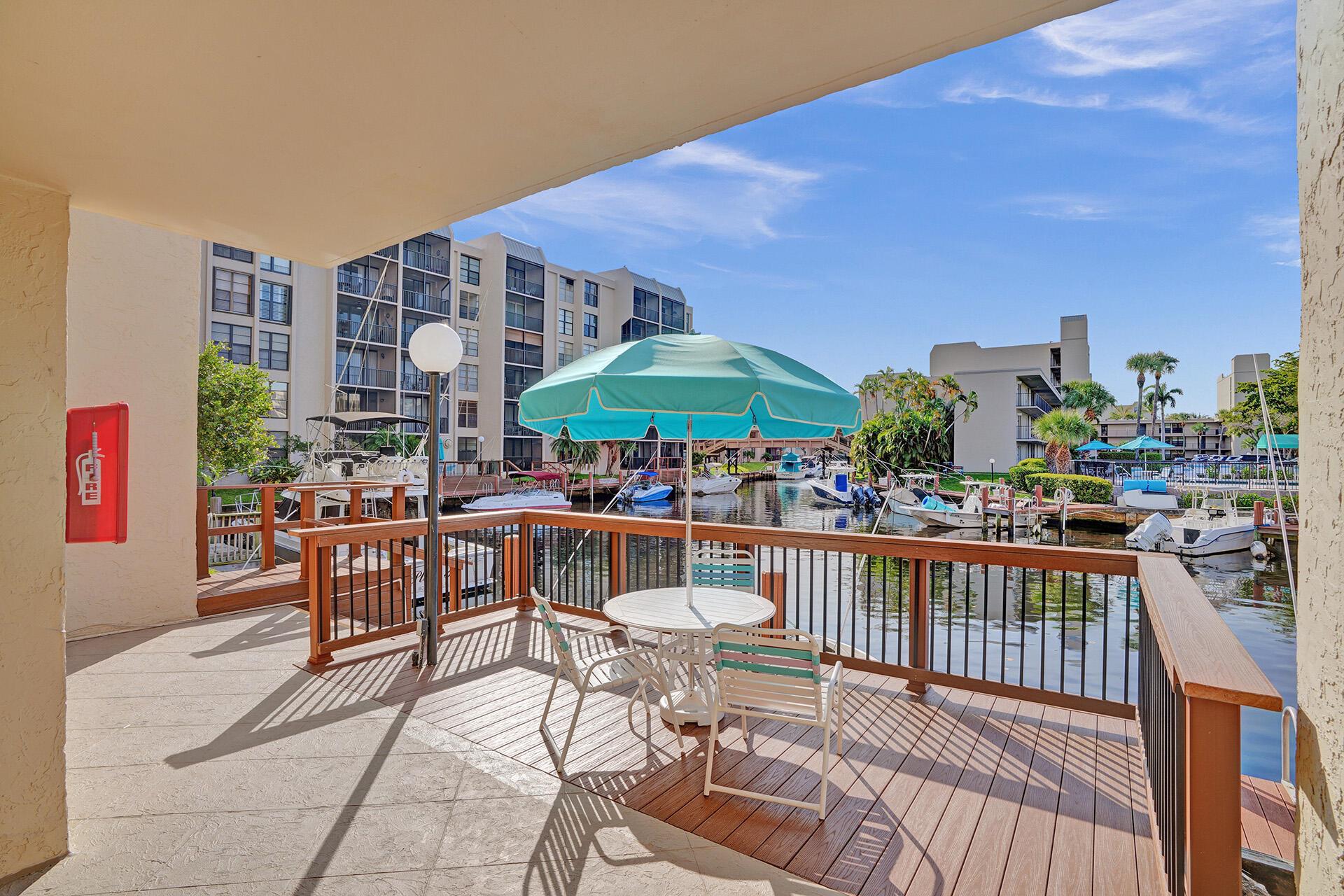 4 Royal Palm Way Unit: 308