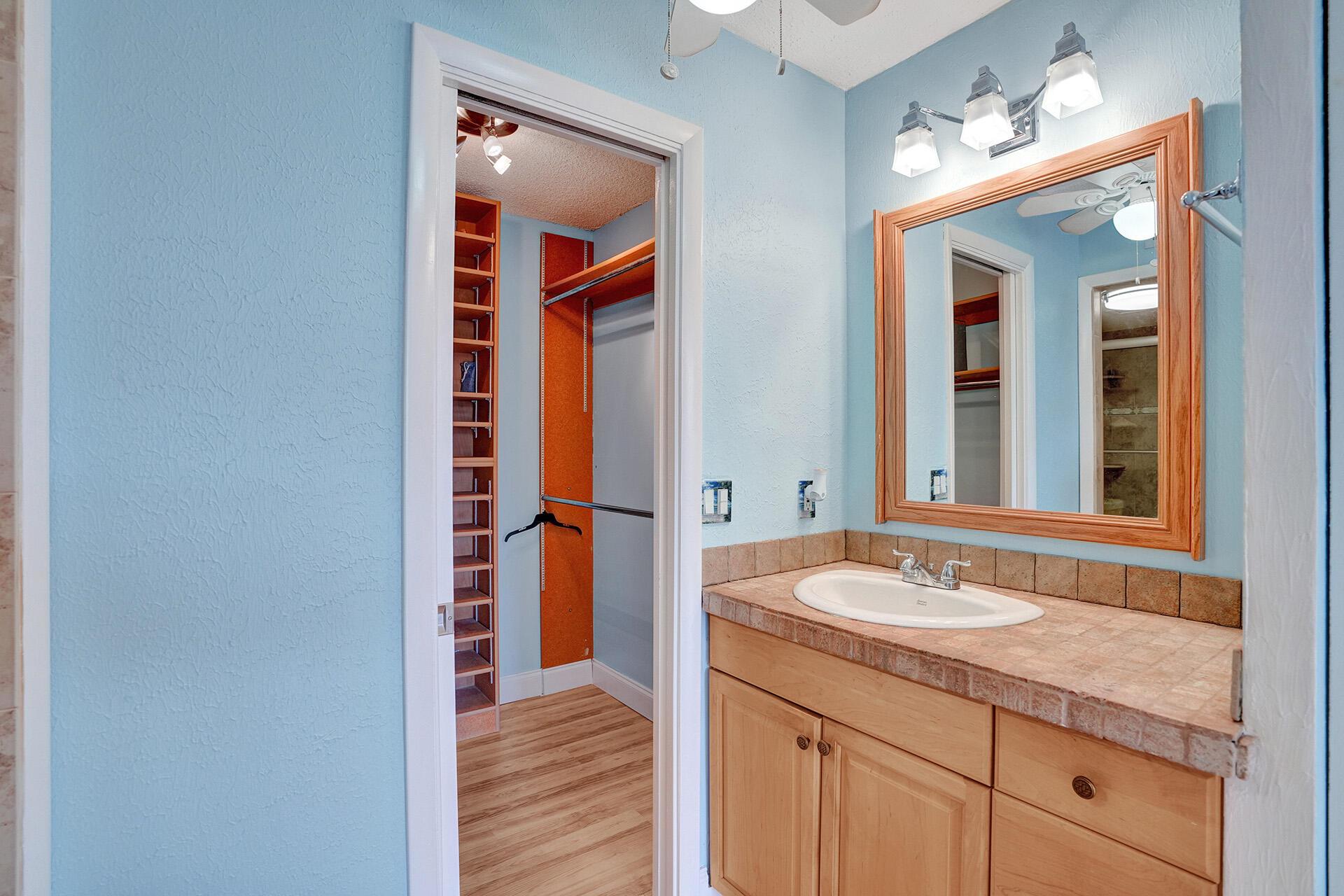 4 Royal Palm Way Unit: 308