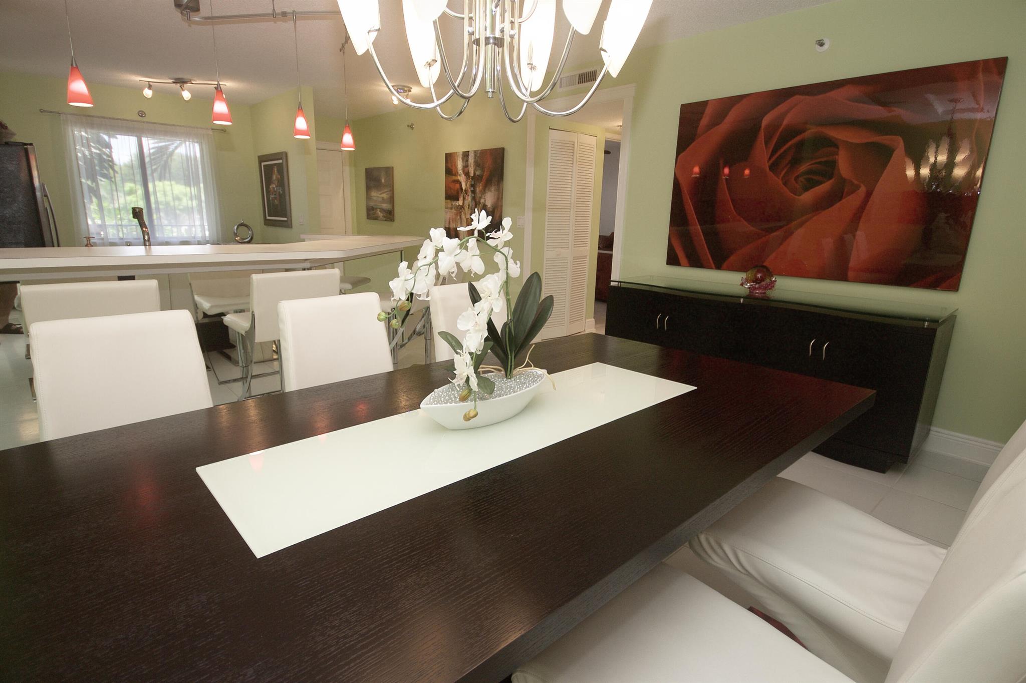 2334 S Cypress Bend Drive Unit: 211