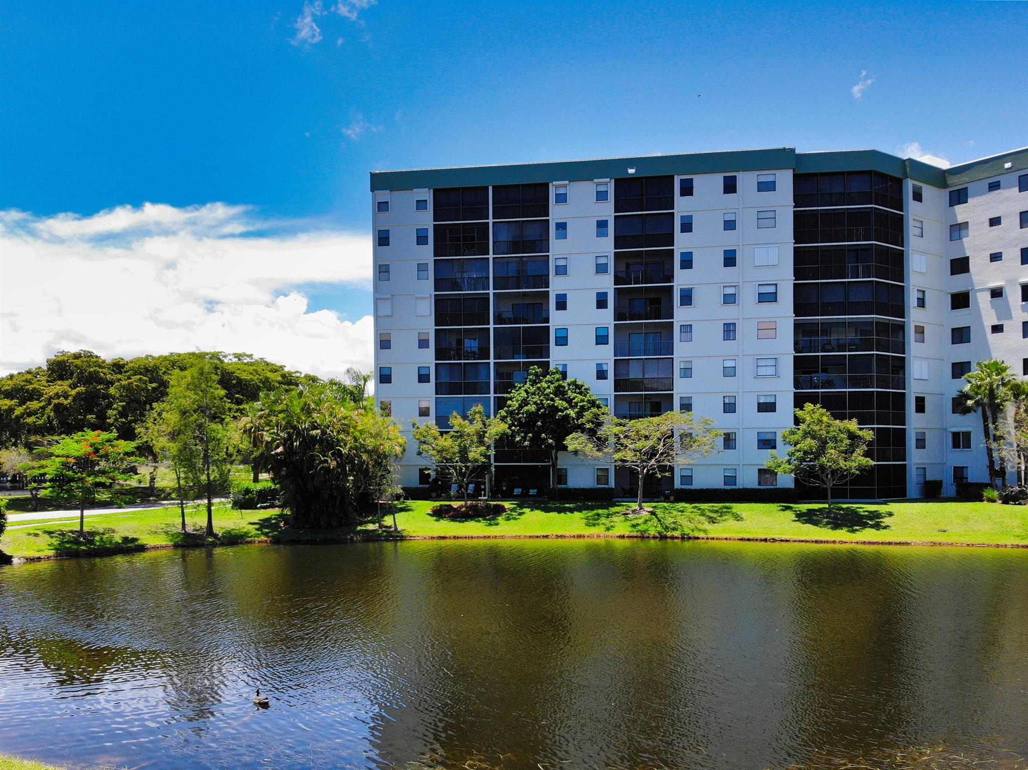 2334 S Cypress Bend Drive Unit: 211