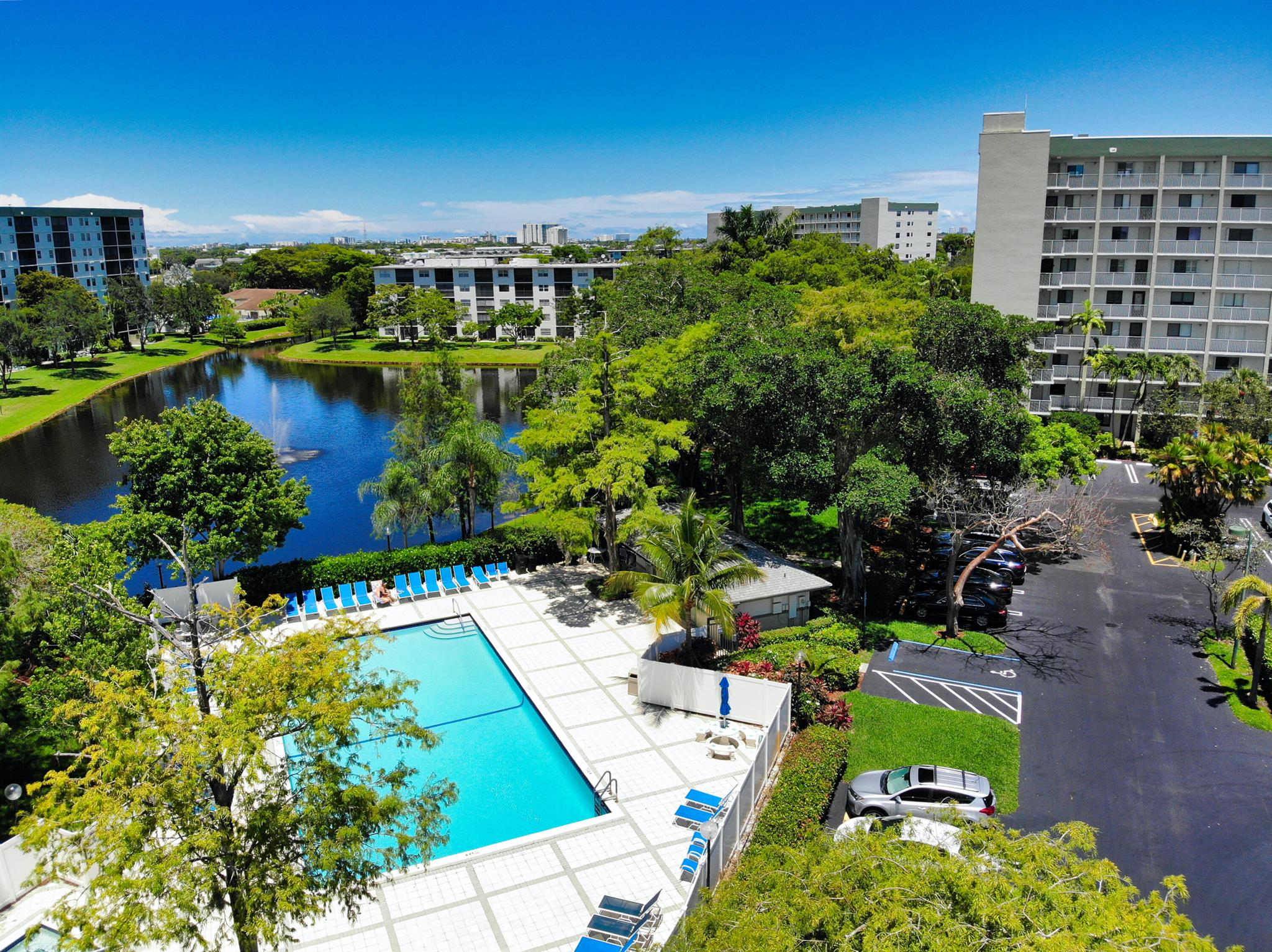 2334 S Cypress Bend Drive Unit: 211