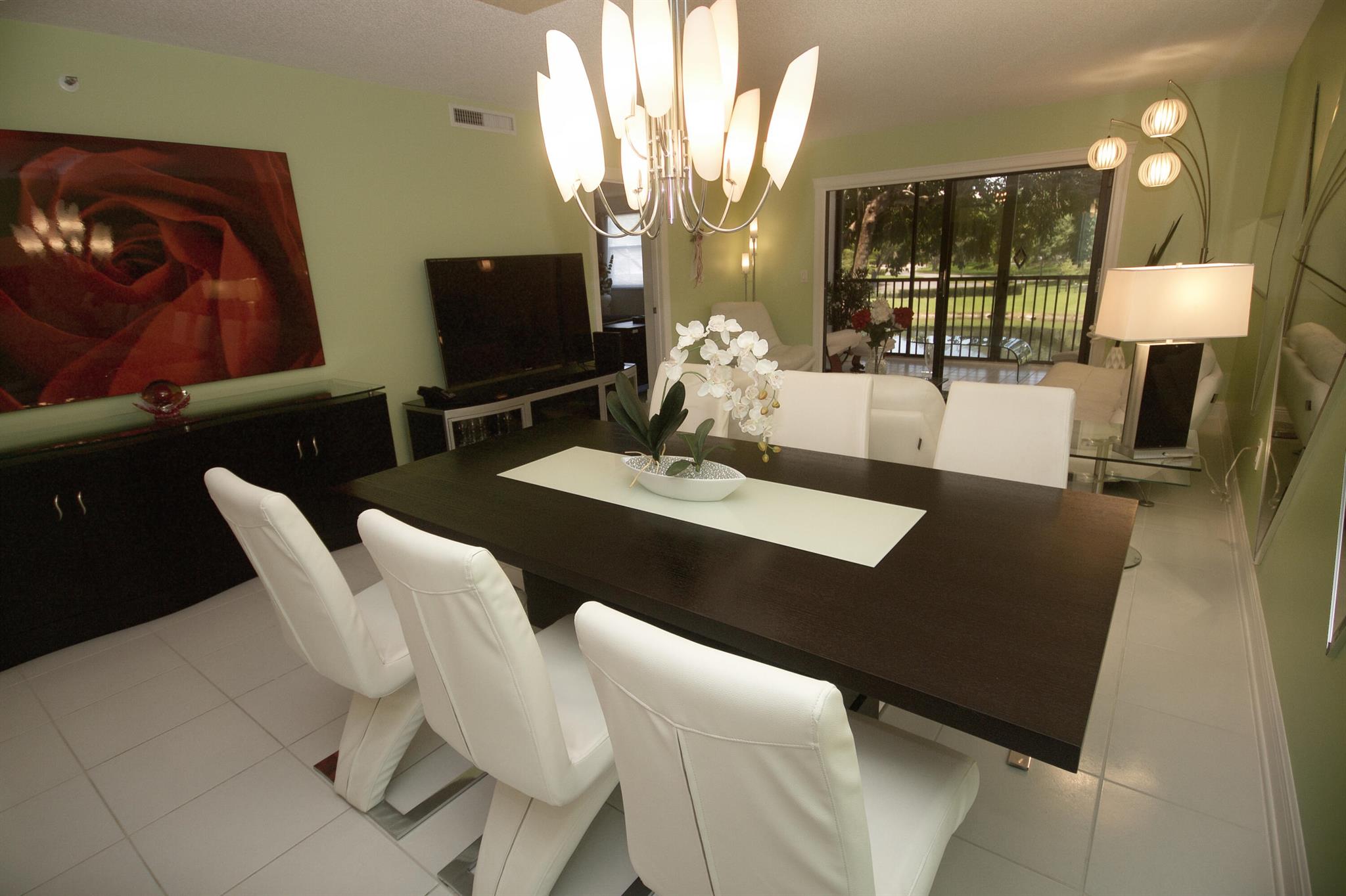 2334 S Cypress Bend Drive Unit: 211