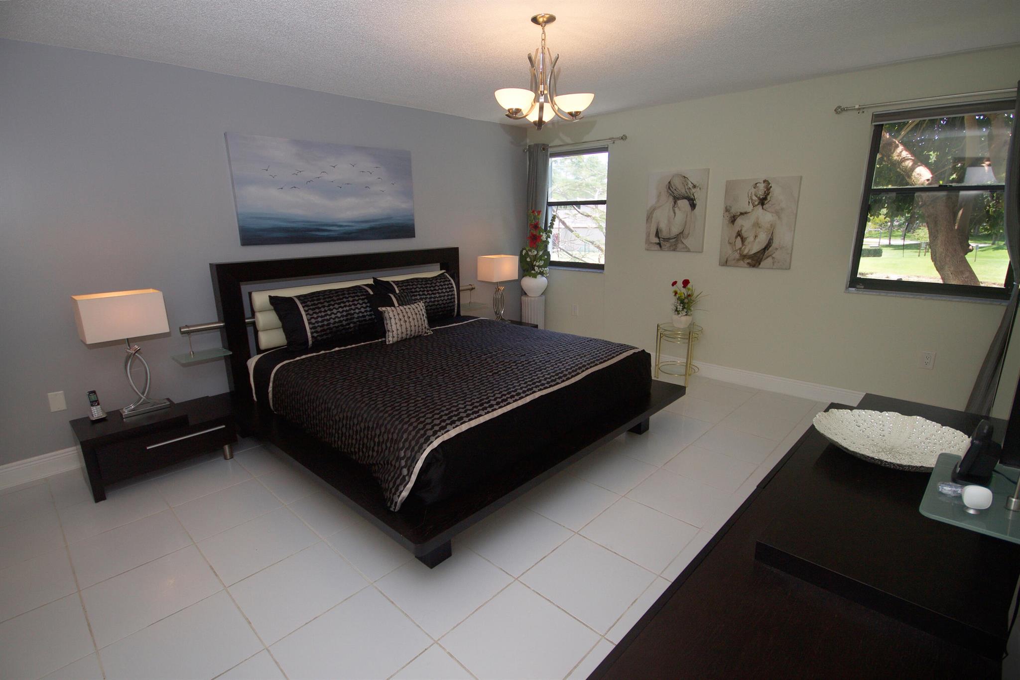 2334 S Cypress Bend Drive Unit: 211