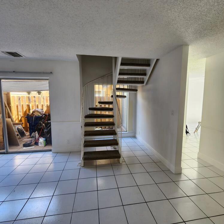 3741 NW 95th Terrace Unit: Apt 1504