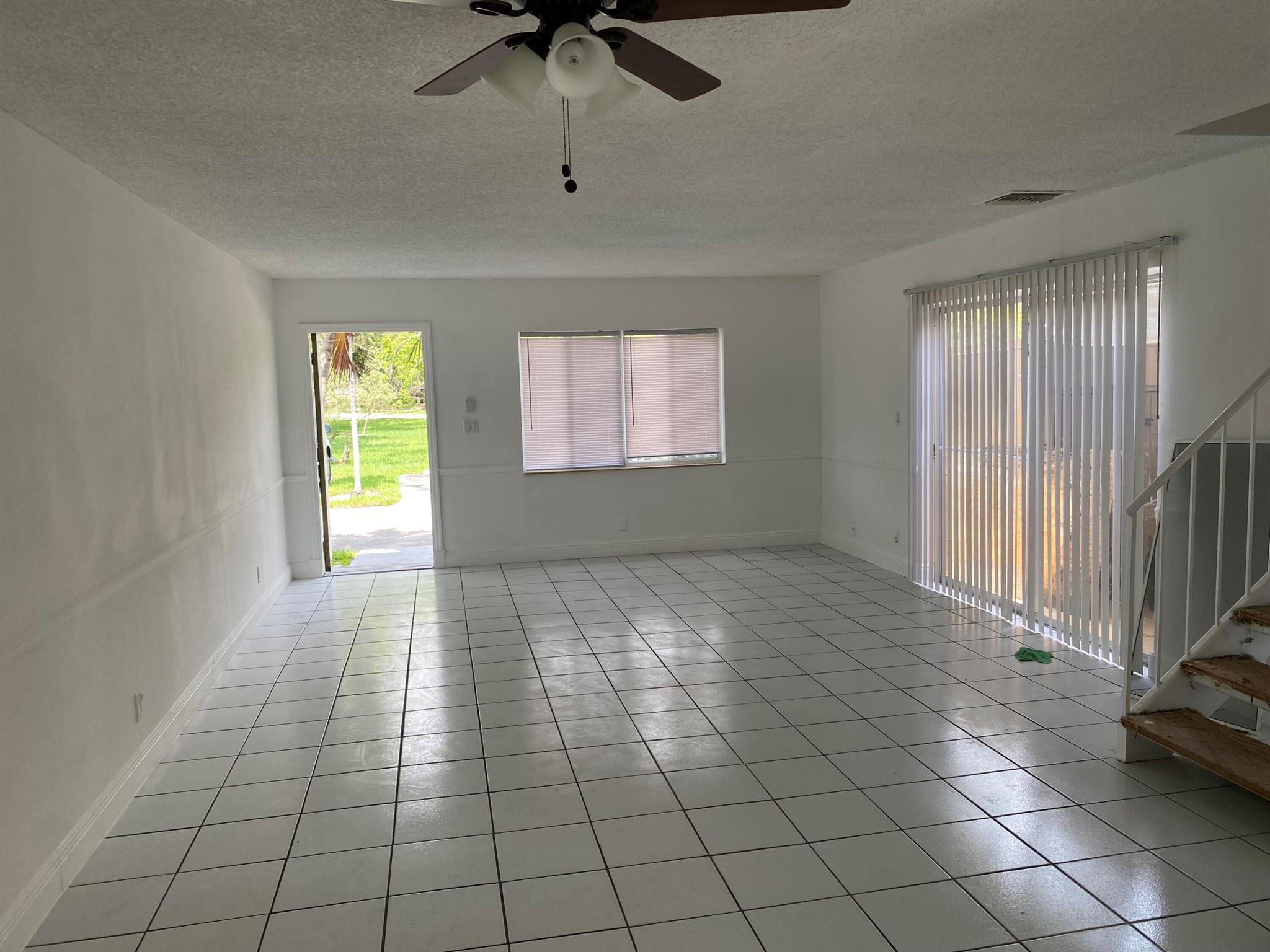 3741 NW 95th Terrace Unit: Apt 1504