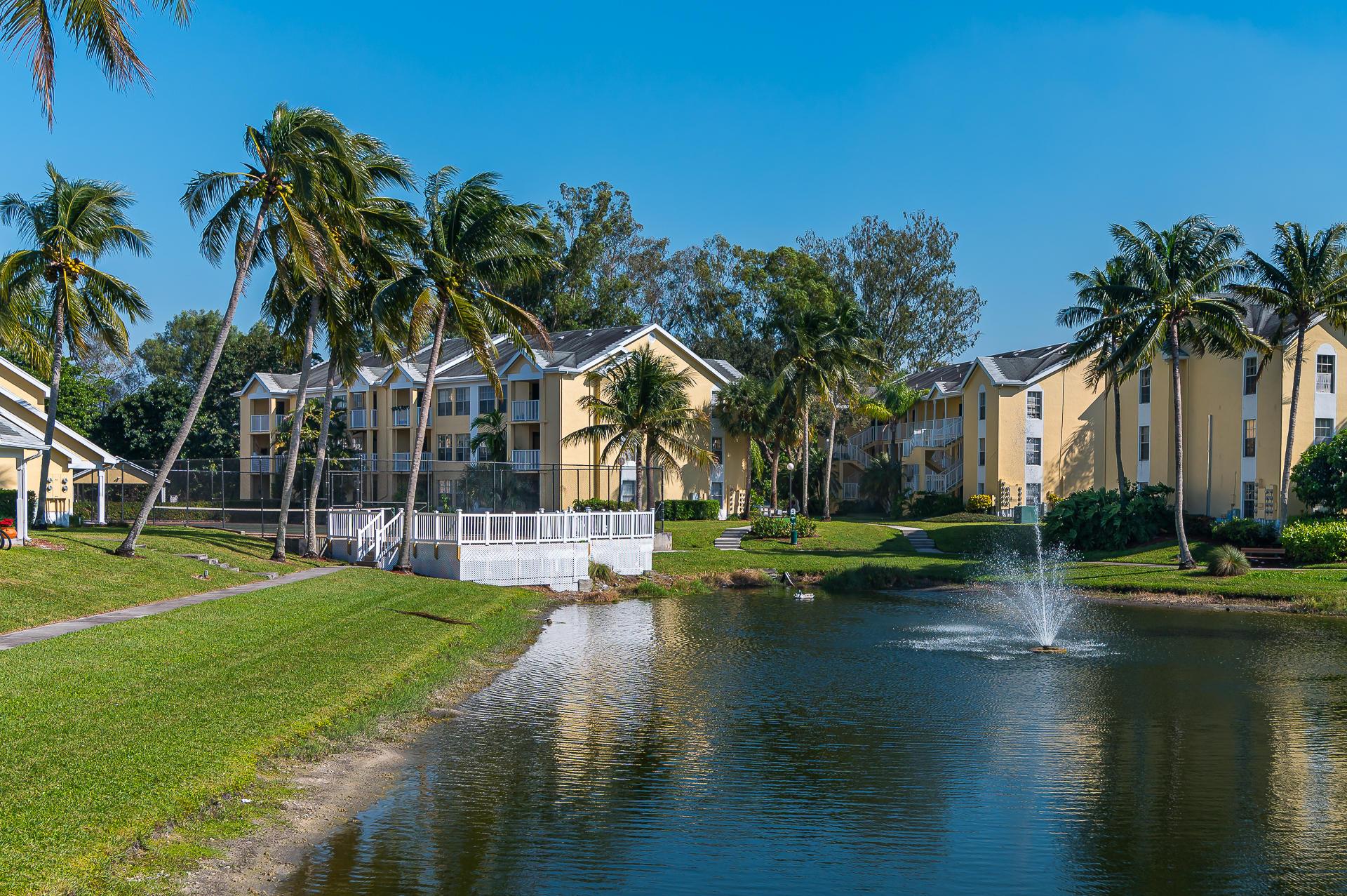 6340 La Costa Drive Unit: F