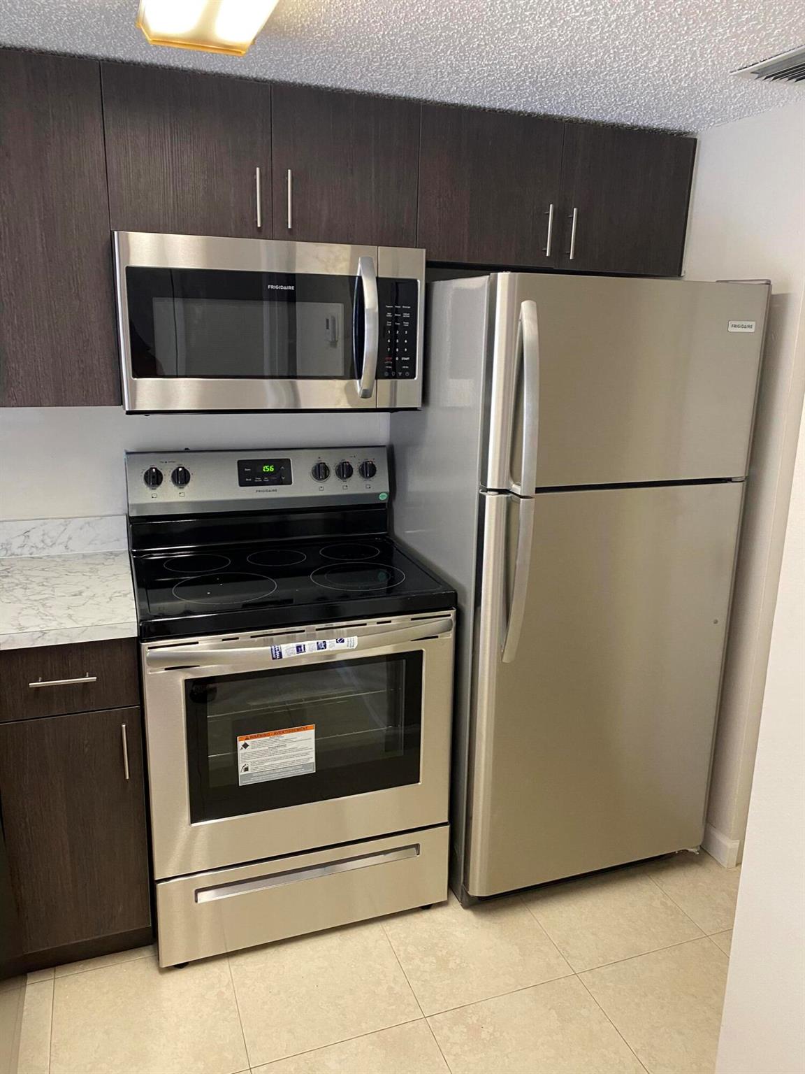 6340 La Costa Drive Unit: F