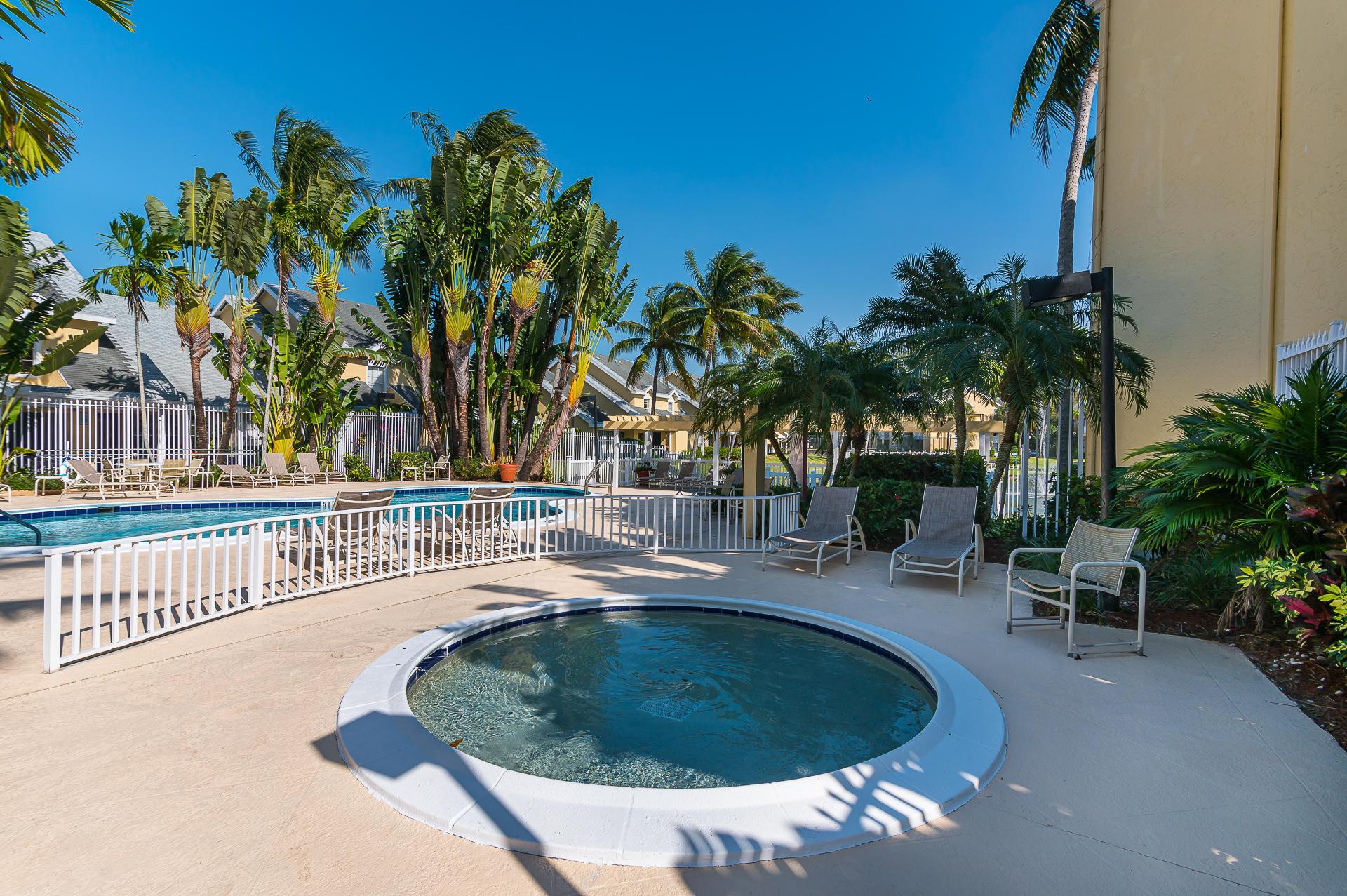 6340 La Costa Drive Unit: F