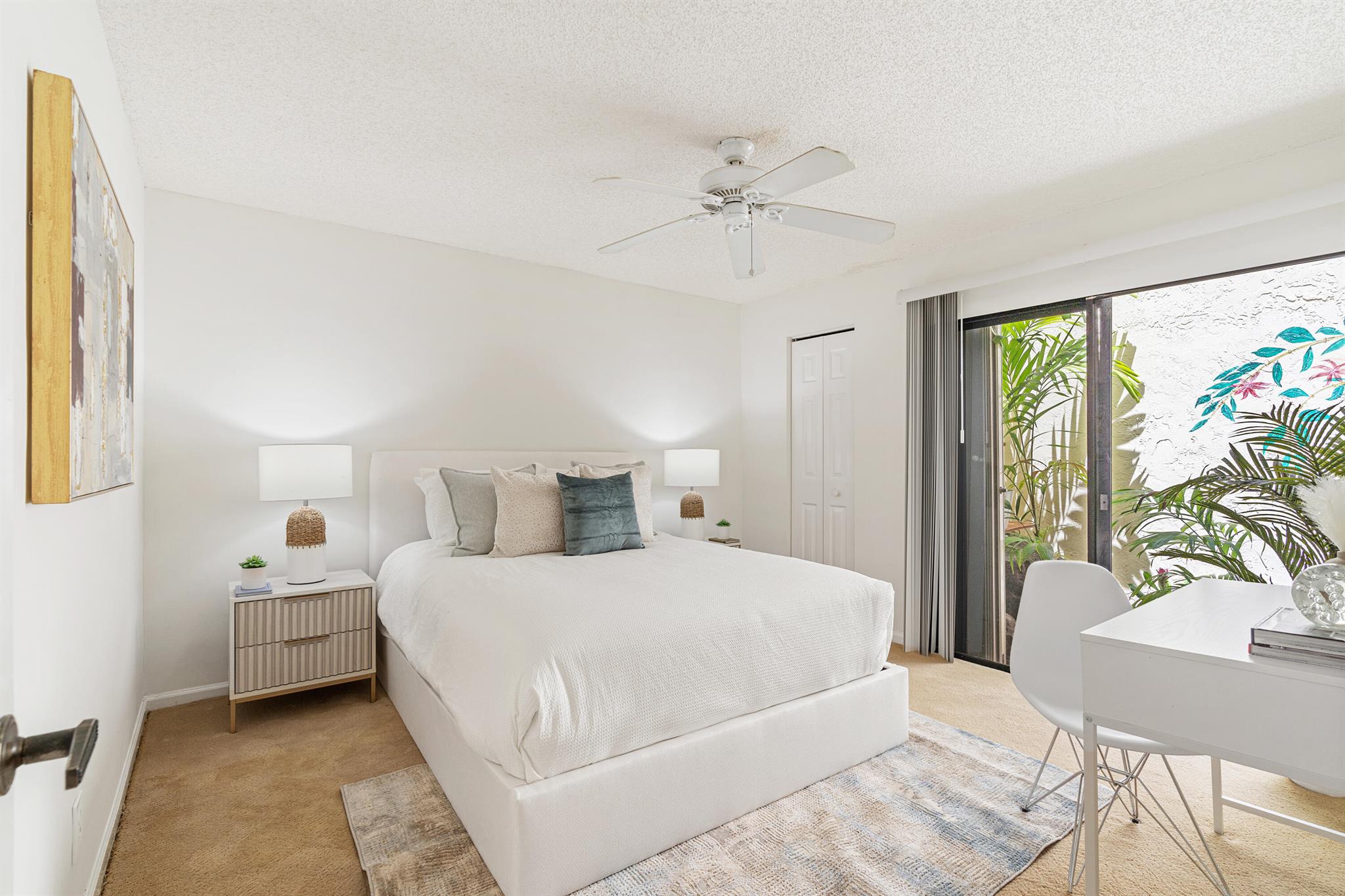 3579 Commodore Circle