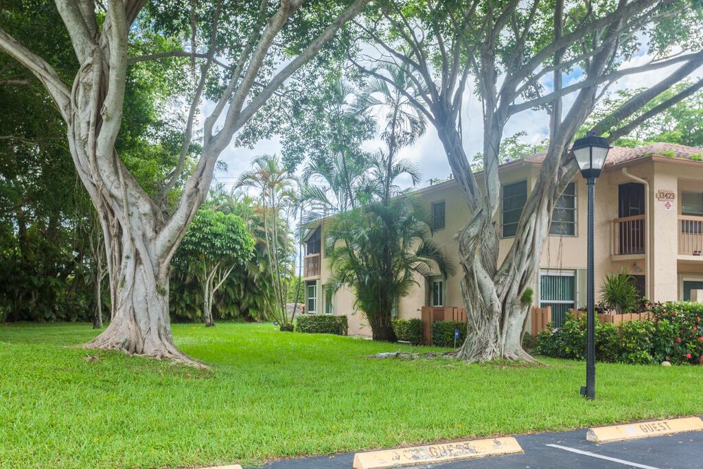 13423 Fishtail Palm Court Unit: A