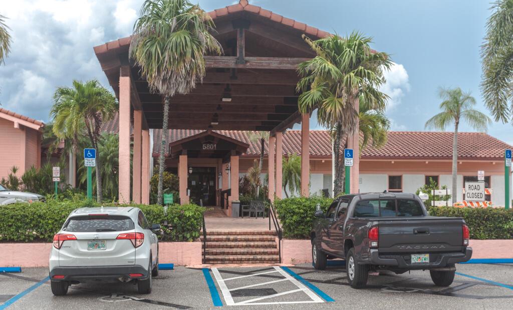 13423 Fishtail Palm Court Unit: A