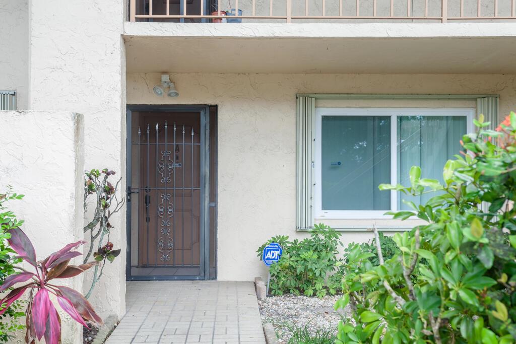 13423 Fishtail Palm Court Unit: A