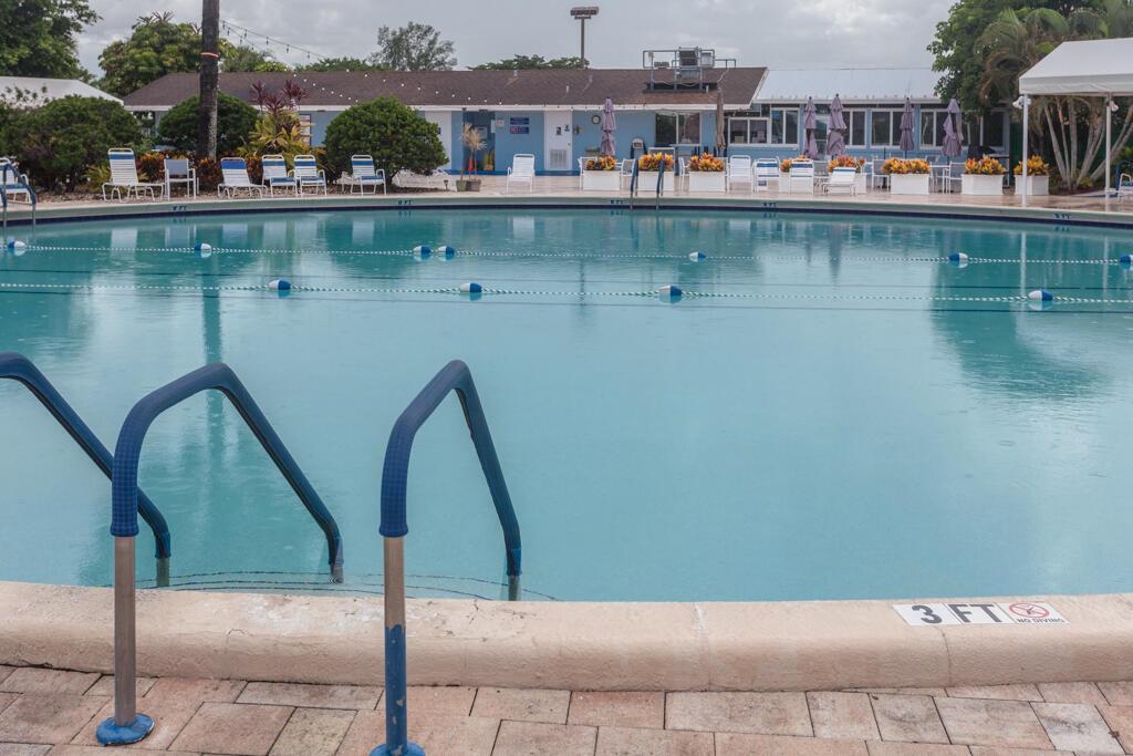 13423 Fishtail Palm Court Unit: A