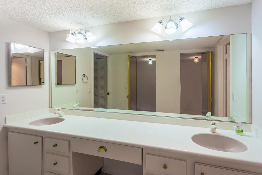 13423 Fishtail Palm Court Unit: A