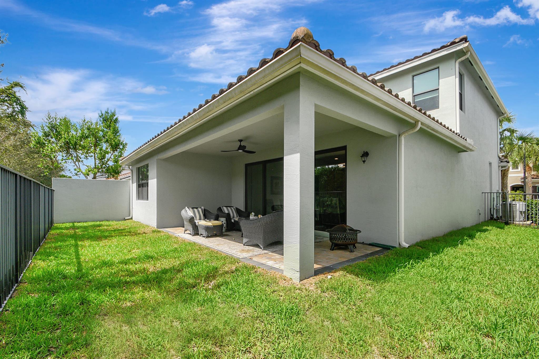 13712 Imperial Topaz Trail