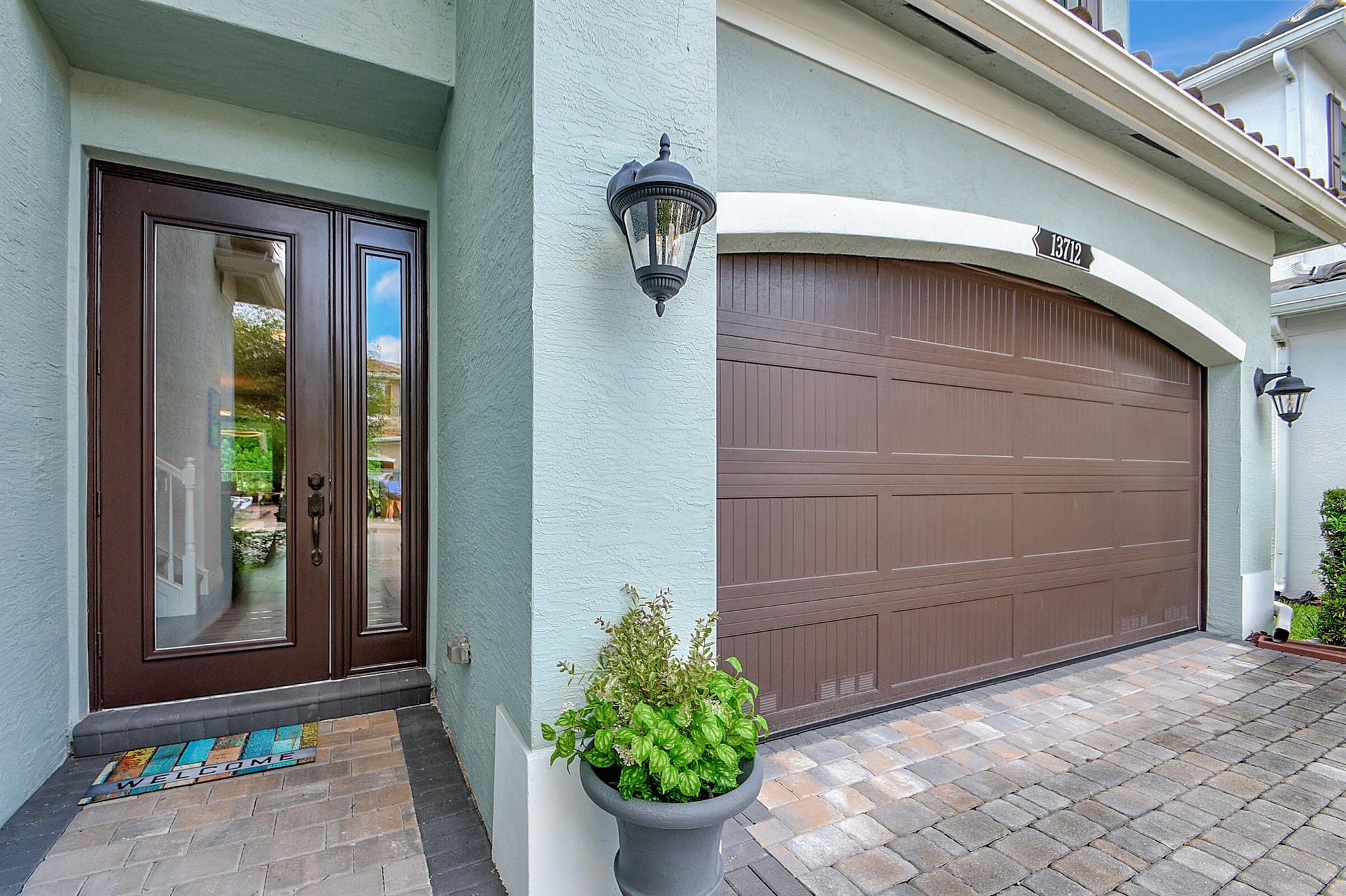 13712 Imperial Topaz Trail