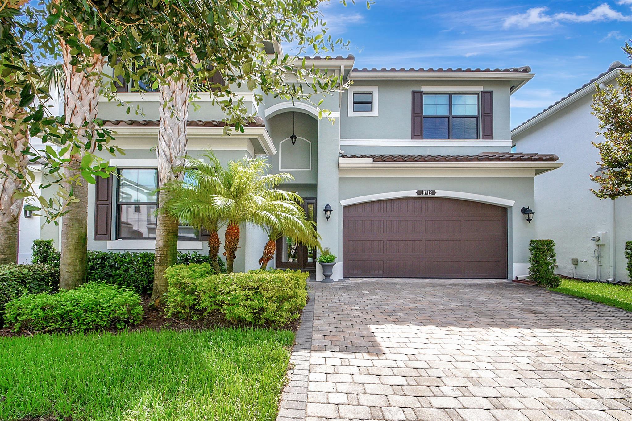 13712 Imperial Topaz Trail