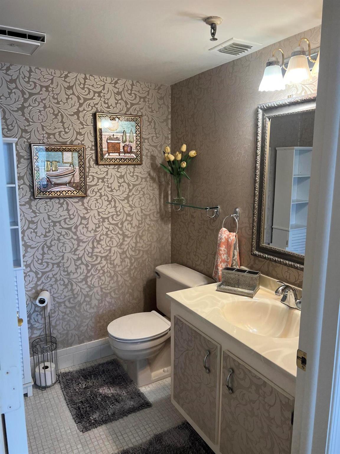 14575 Bonaire Boulevard Unit: 208