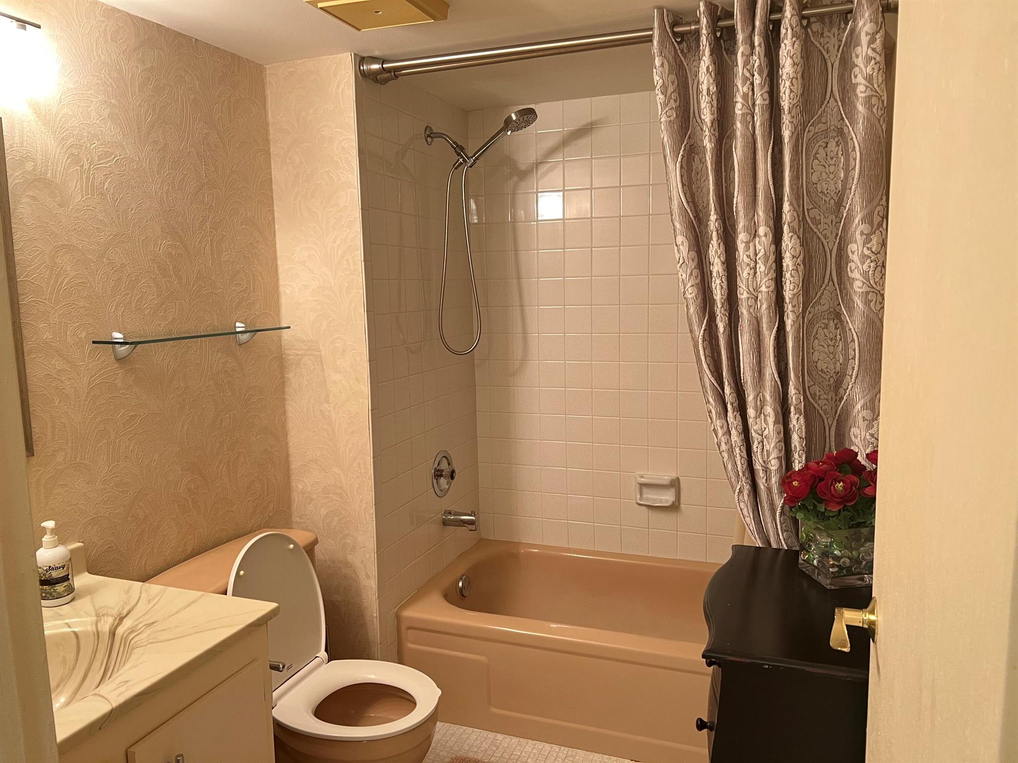 14575 Bonaire Boulevard Unit: 208