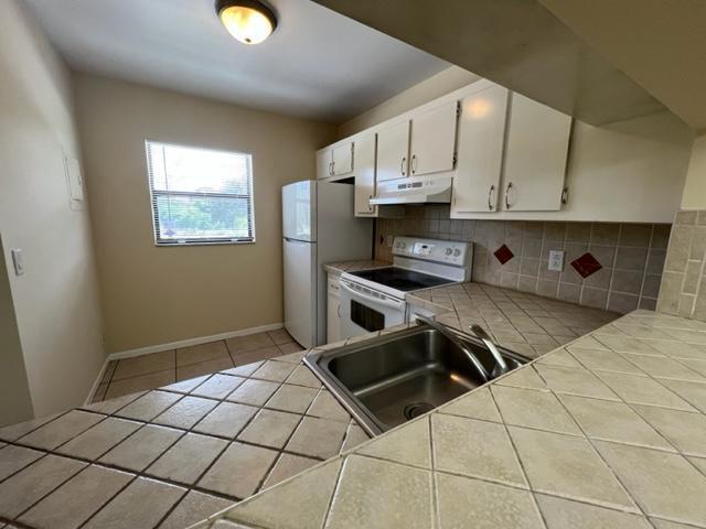 6808 Palmetto Circle S Unit: 206