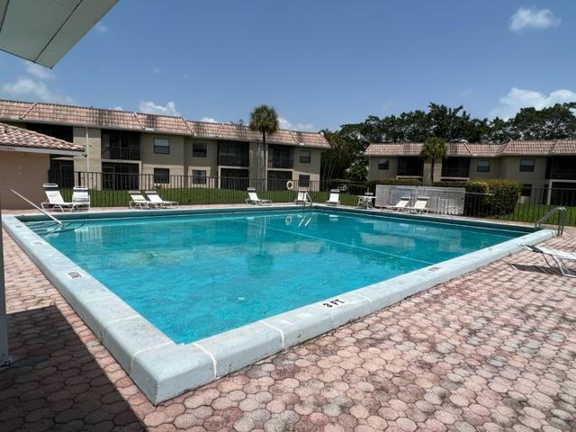 6808 Palmetto Circle S Unit: 206