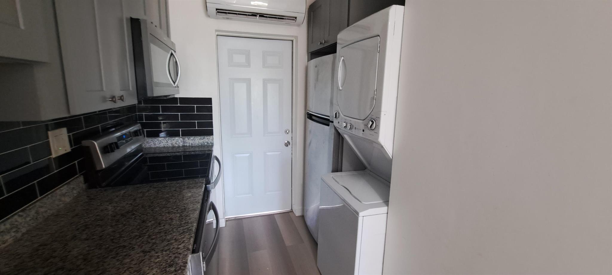 1019 SE 3rd Street Unit: 4