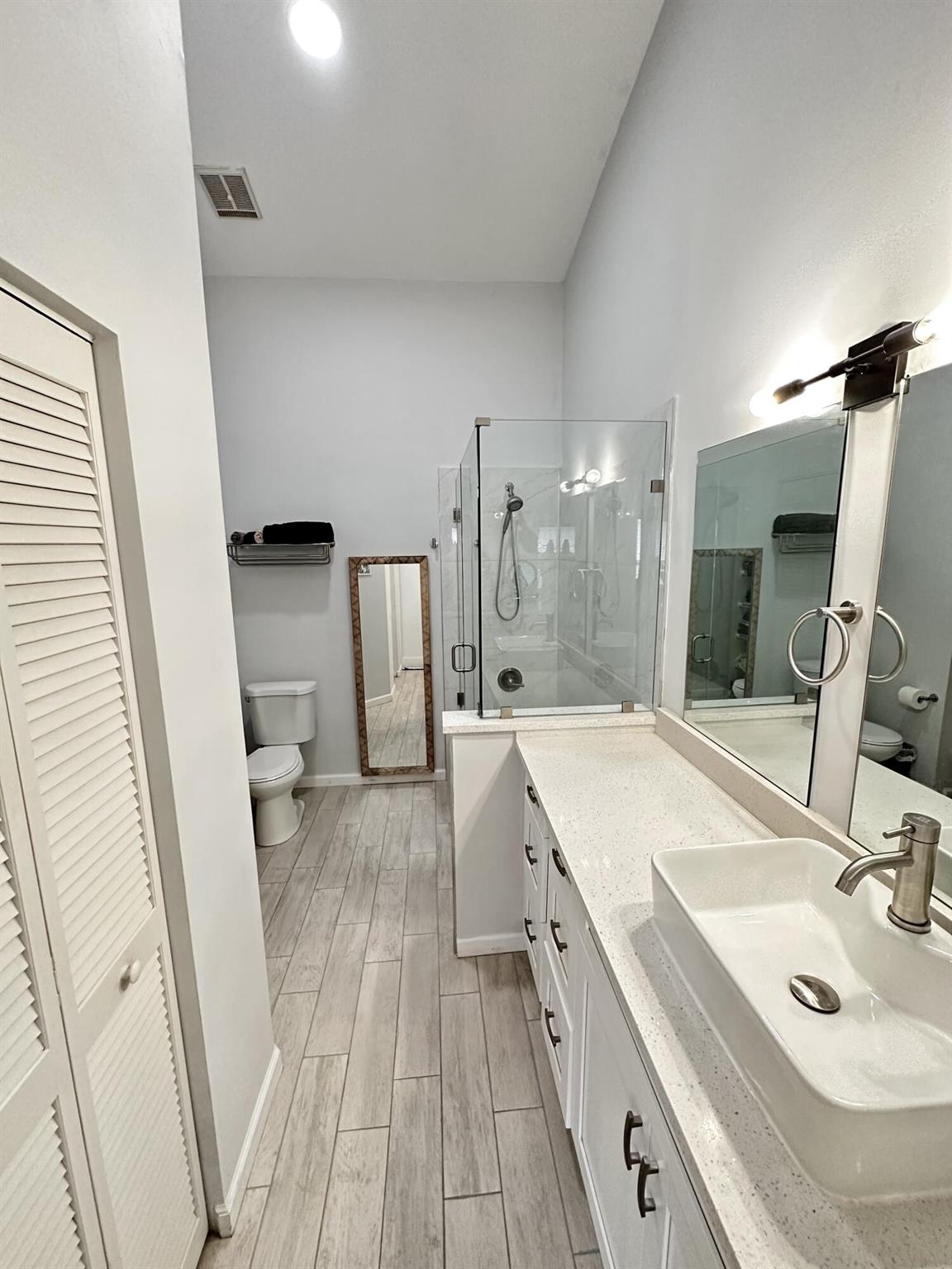 9091 SW 21st  Street Unit: F